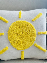 Charger l'image dans la galerie, Housse de coussin "Soleil"

