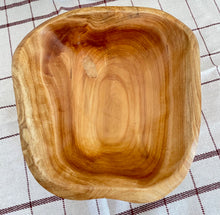 Charger l'image dans la galerie, Coupe en bois d'olivier n°3
