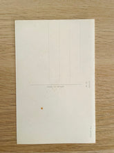 Charger l'image dans la galerie, Carte postale ancienne Germaine Bouret n°2
