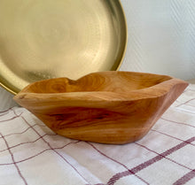 Charger l'image dans la galerie, Coupe en bois d'olivier n°1
