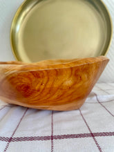 Charger l'image dans la galerie, Coupe en bois d'olivier n°2
