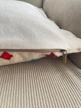 Charger l'image dans la galerie, Housse de coussin berbère à motif losange
